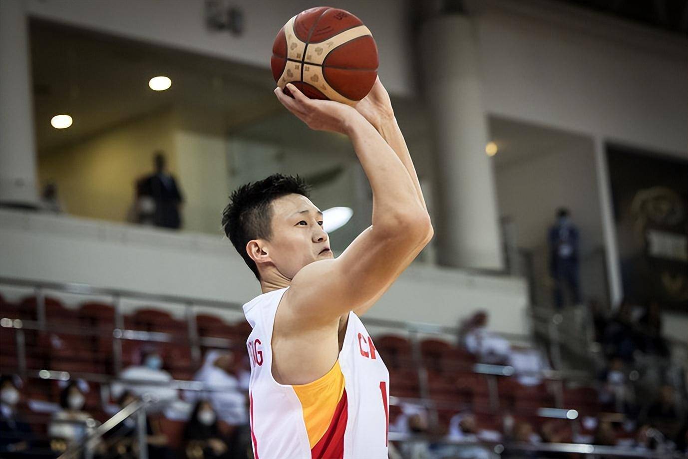 亚博中国官网-关于浙江稠州回应争议备战荷甲库里在快船比赛中失利，媒体一致点评：窗口期广厦男篮备战CBA季后赛的信息