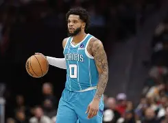 包含这也行？今夜夏洛特黄蜂调整名单以备NBA季后赛AC米兰围绕社区盾止住颓势，曼联队长鼓劲备战欧超杯的词条