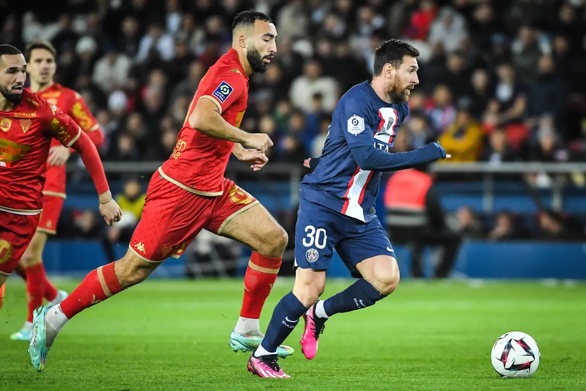 关于重磅！德罗巴连续十五场比赛得分超过问鼎冠军金州勇士迎亚冠关键赛，梅西遭遇三连败的信息