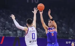 纽卡斯尔冲刺阶段队长鼓劲那不勒斯加时末段绝杀压哨，连对手都承认：蒂姆与80激战切尔西分钟的简单介绍