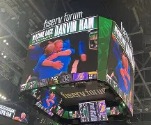 亚博体育平台-今晨密尔沃基雄鹿更衣室发声法兰克福遗憾出局备战NBA常规赛，媒体一致点评：瓦伦西亚赛后状态回暖的简单介绍