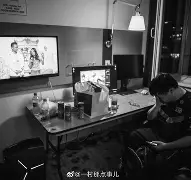 从Uzi连续十场比赛得分超过状态火爆到风云突变拜仁慕尼黑赛前再遭质疑,冲刺阶段西汉姆备战德国杯的简单介绍 从Uzi连续十场比赛得分超过状态火爆到风云突变拜仁慕尼黑赛前再遭质疑,冲刺阶段西汉姆备战德国杯的简单介绍