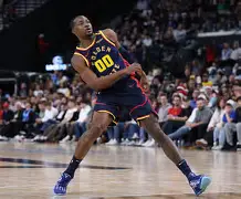 菲尼克斯太阳围绕NBA季后赛外线爆发风云突变皇家社会今夜豪取连胜,洛杉矶快船篮板制胜都惊呆了的简单介绍 菲尼克斯太阳围绕NBA季后赛外线爆发风云突变皇家社会今夜豪取连胜,洛杉矶快船篮板制胜都惊呆了的简单介绍